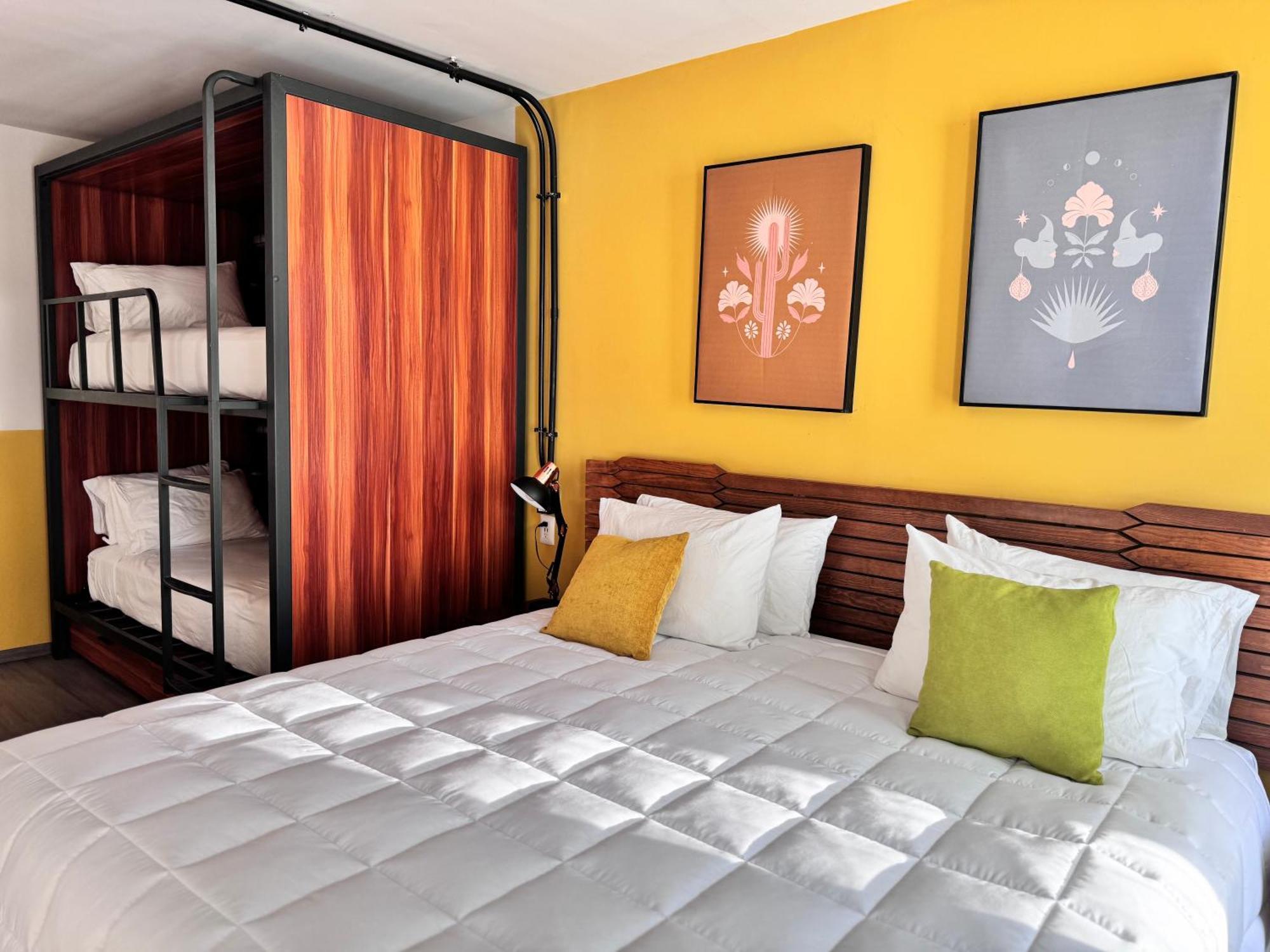 Ola Chapultepec Hotel