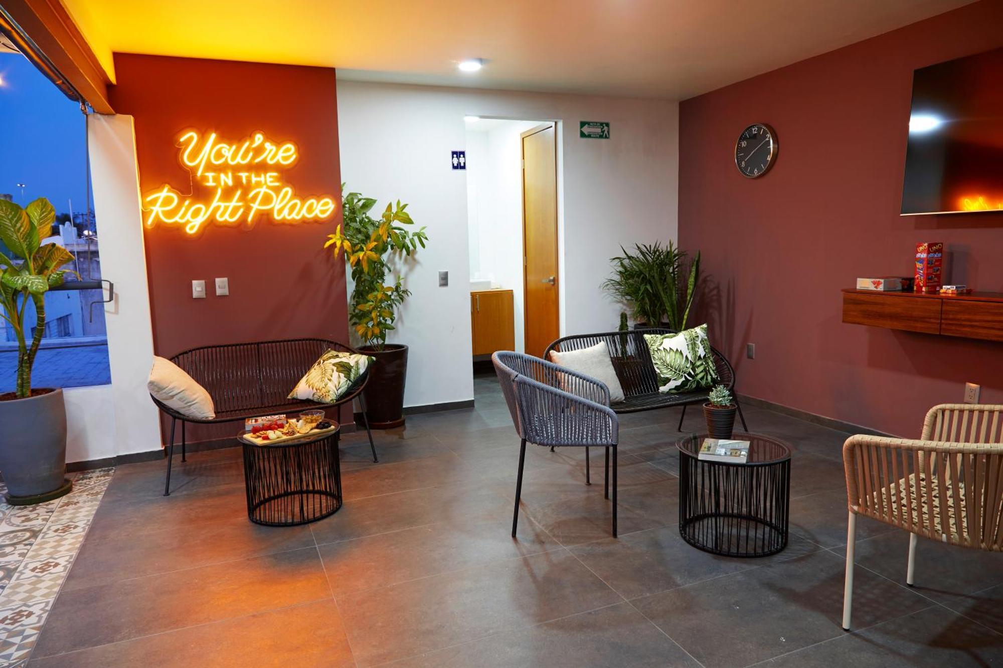 Guest house Casa Cheljo