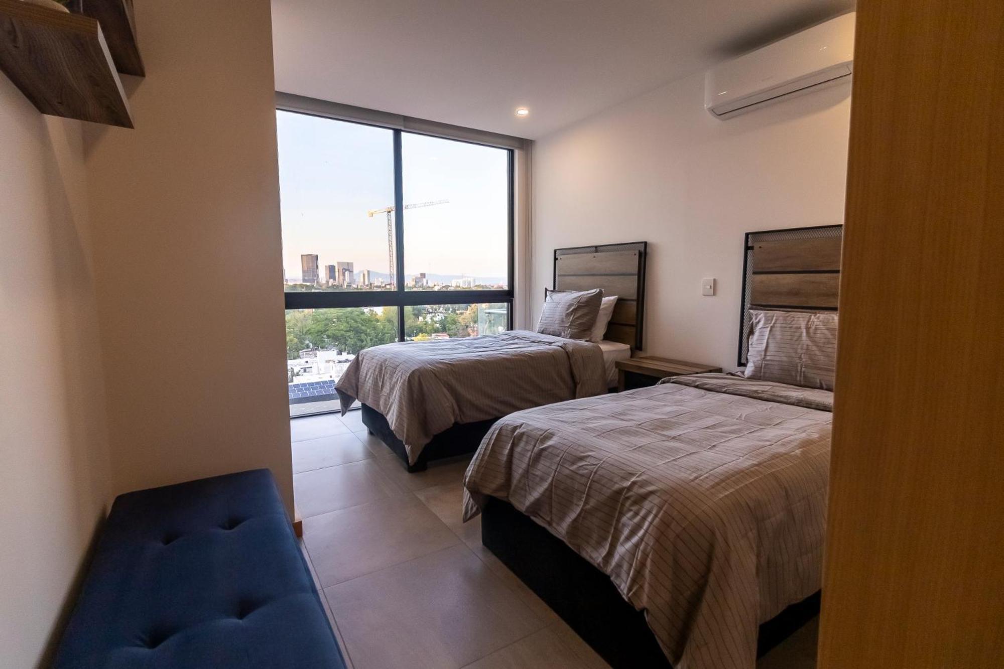 Nuevo Lujosos - Torre Nau Apartment