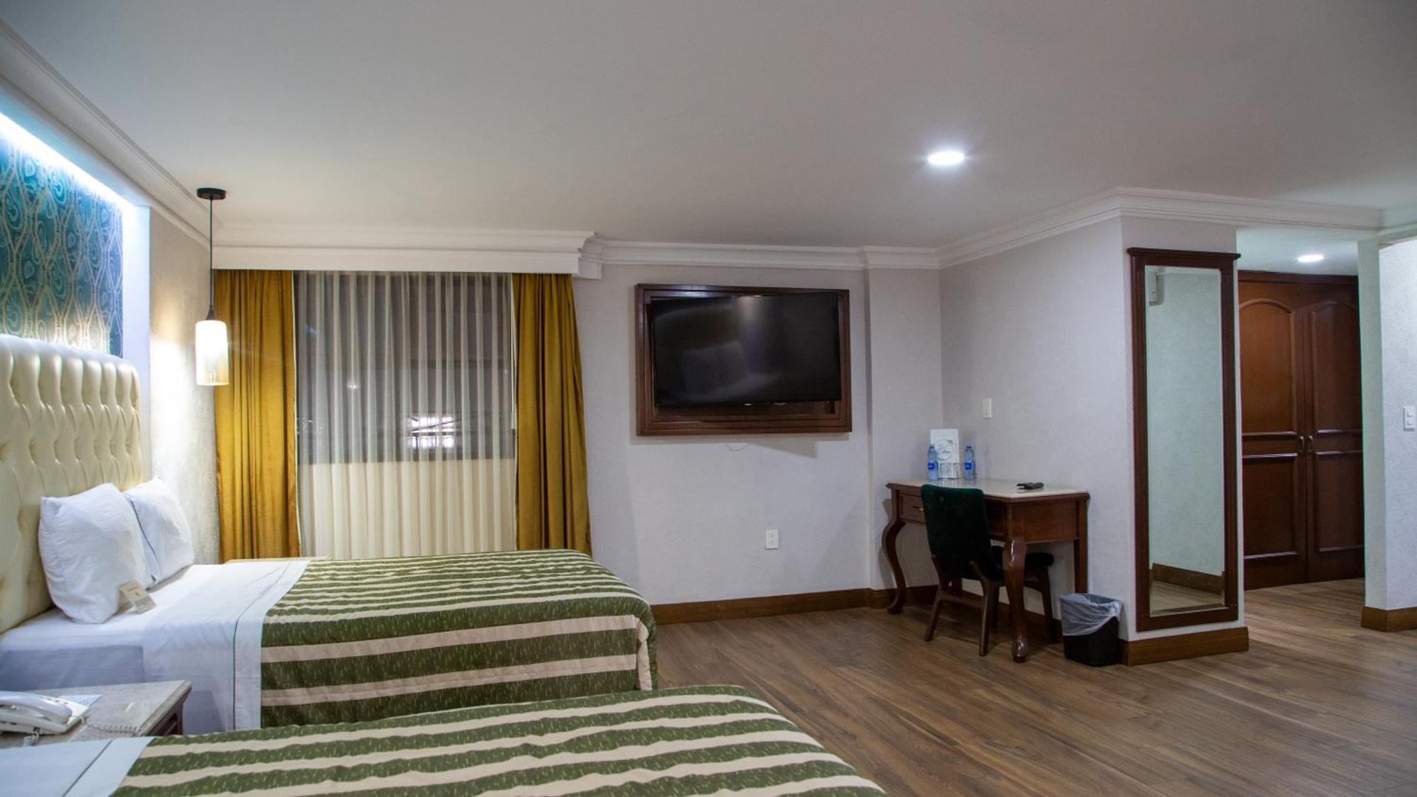 Casino Plaza 4*