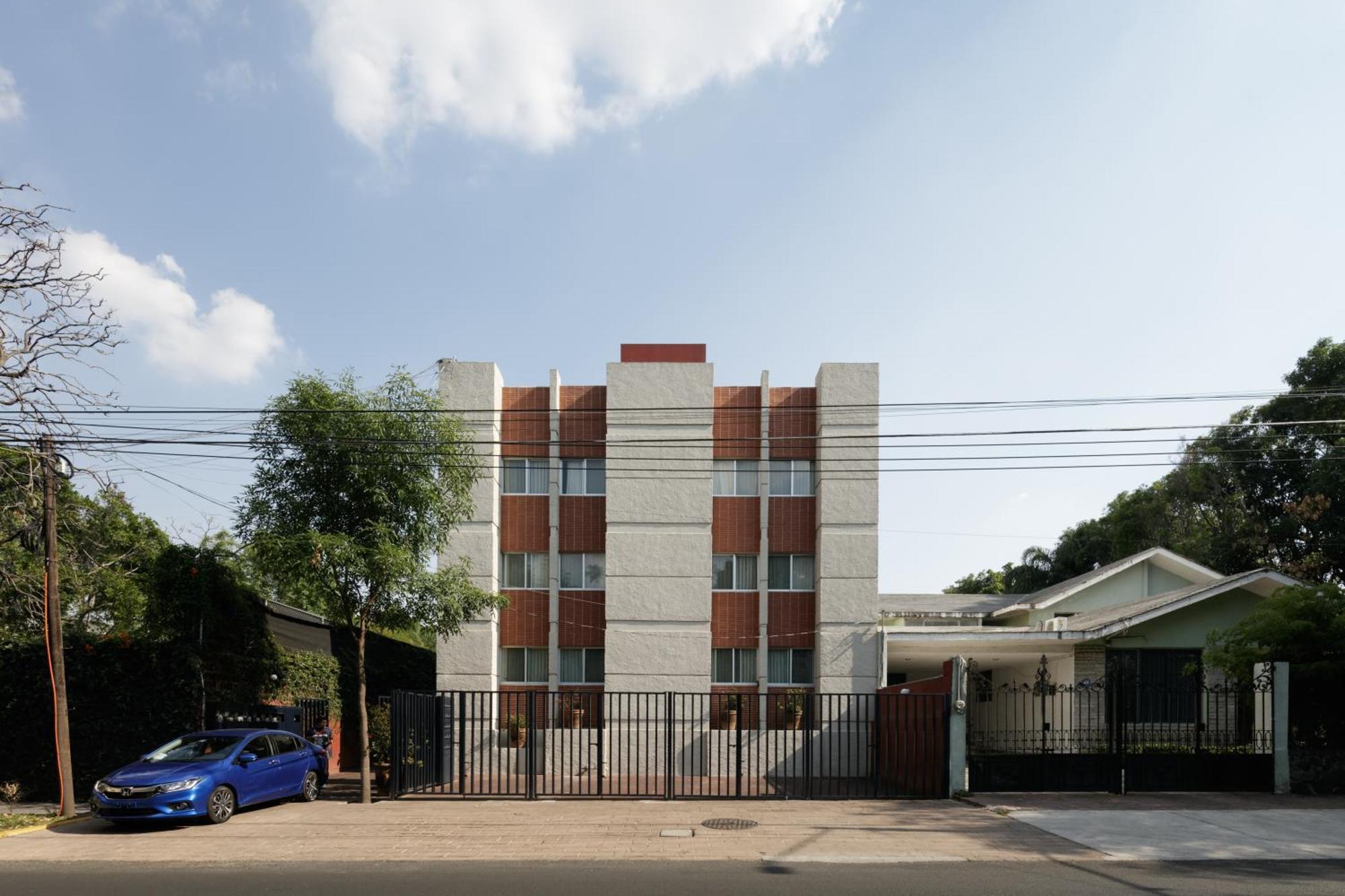 West End * Guadalajara
