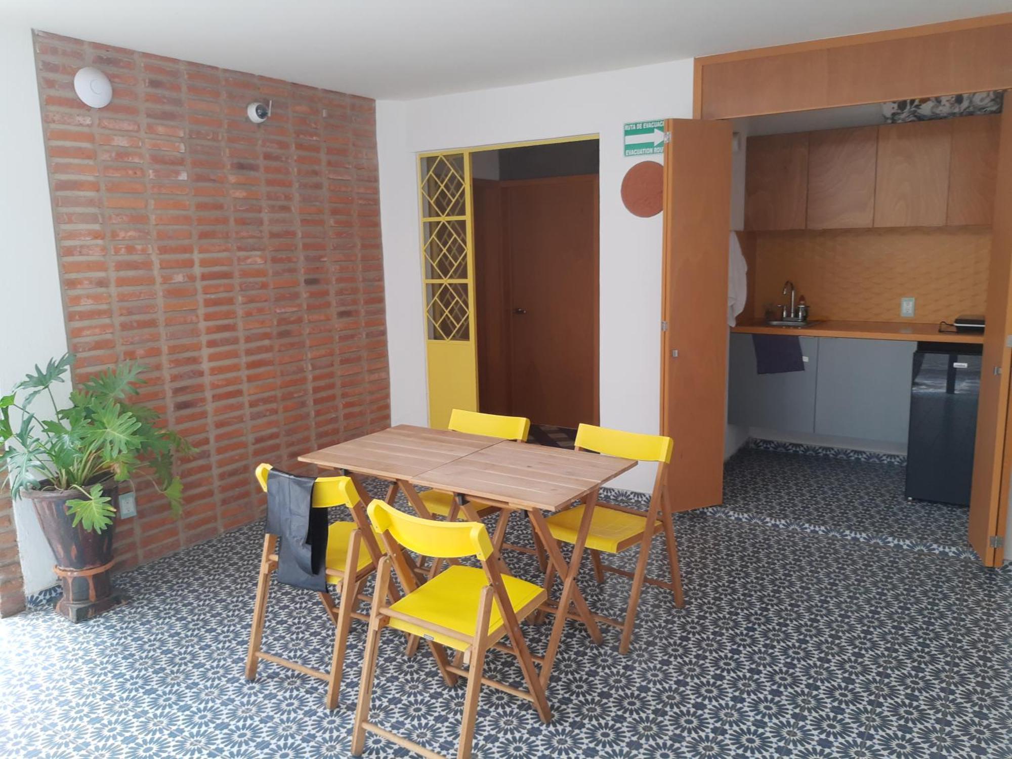 Estudio En Casa Fatima 2 Personas Guadalajara