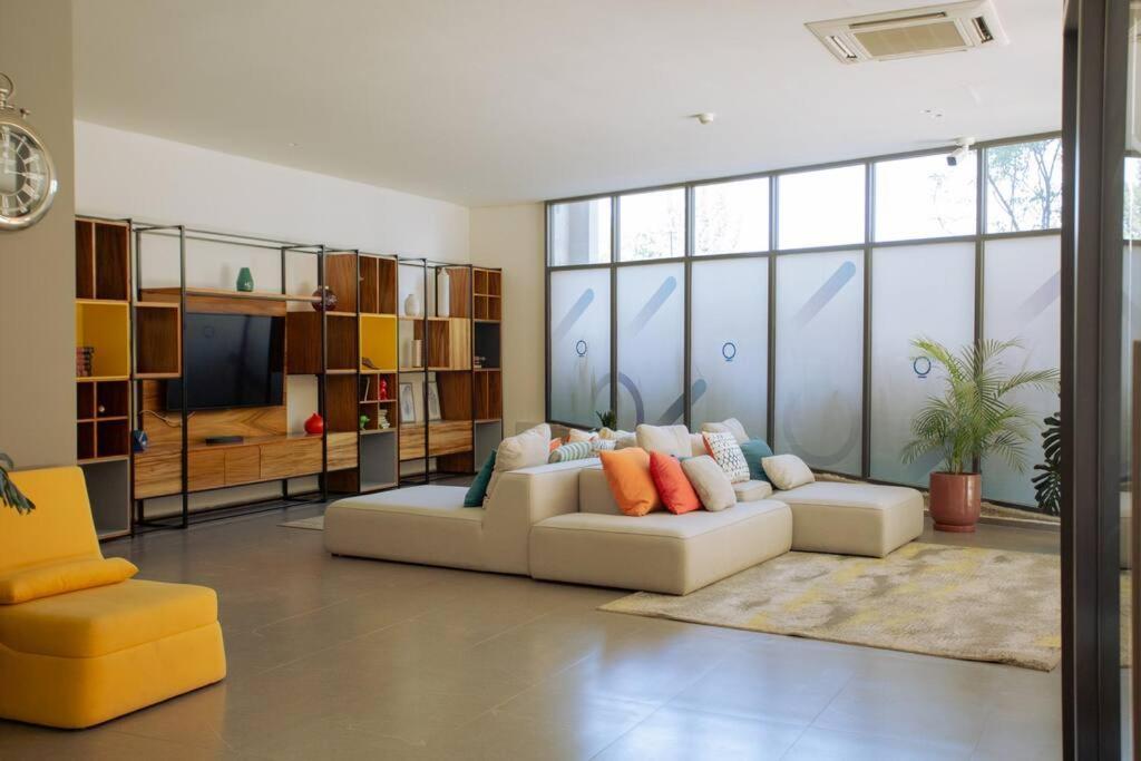Apartment Spacious 3 Bedroom With Cool Amenities Guadalajara