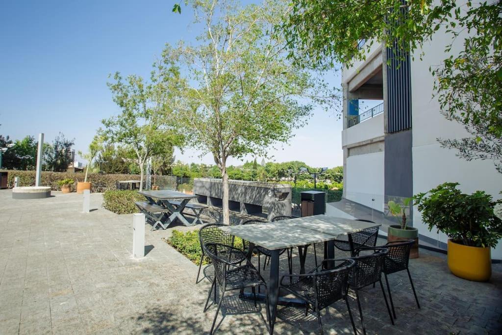Spacious 3 Bedroom With Cool Amenities Apartment Guadalajara