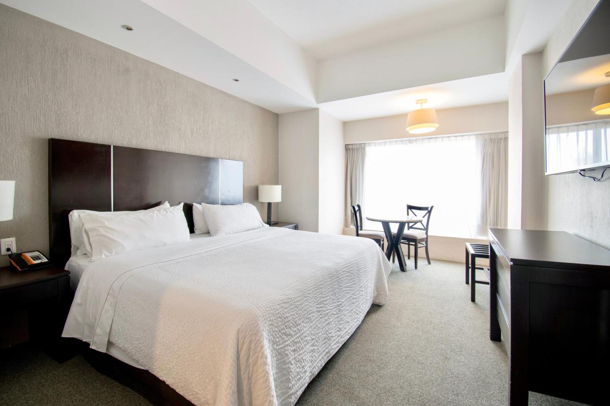 Plaza Genova Centro 4*