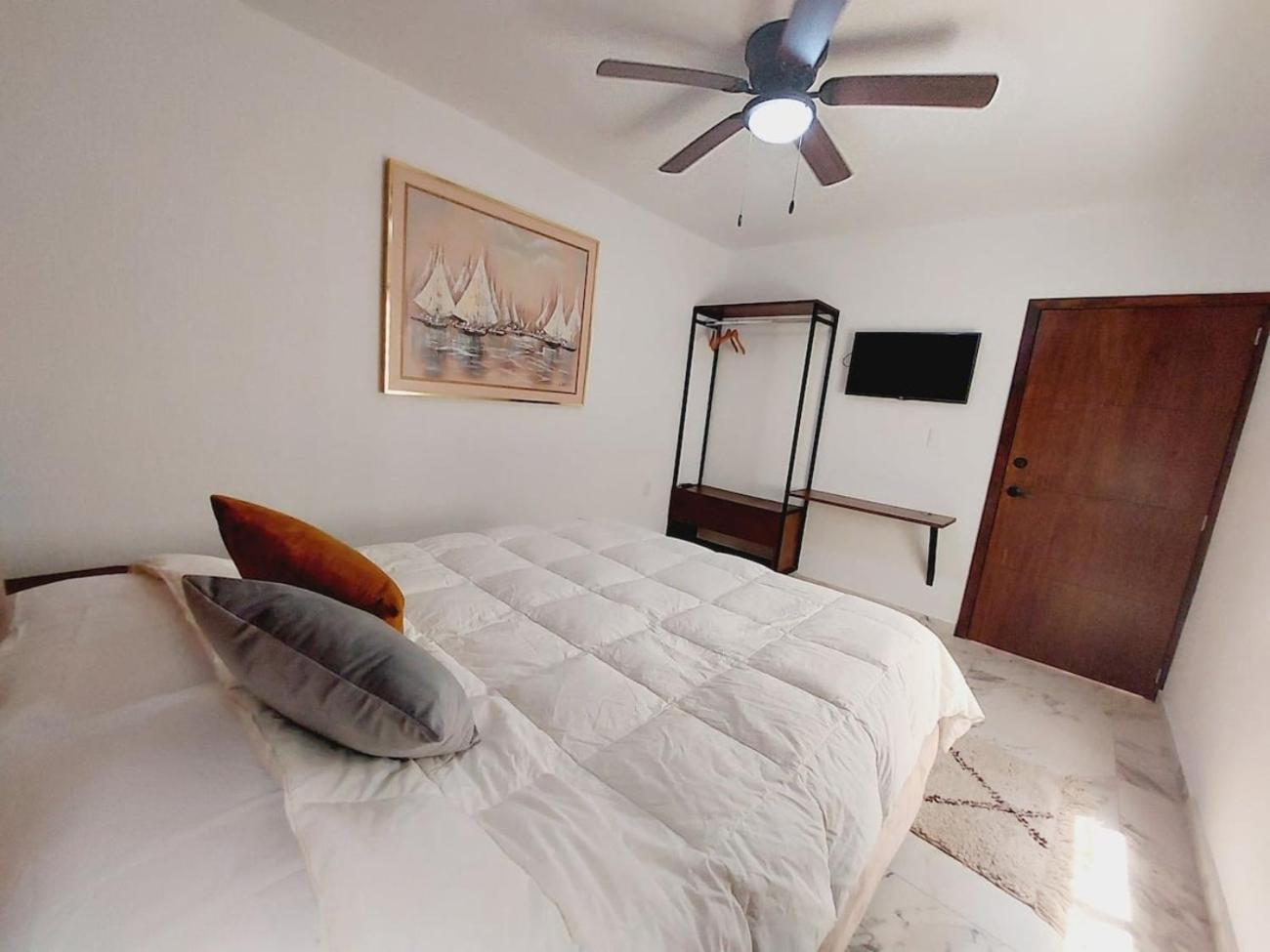Casa Gran Plaza, Hermosas Y Comodas En El Corazon De Homestay