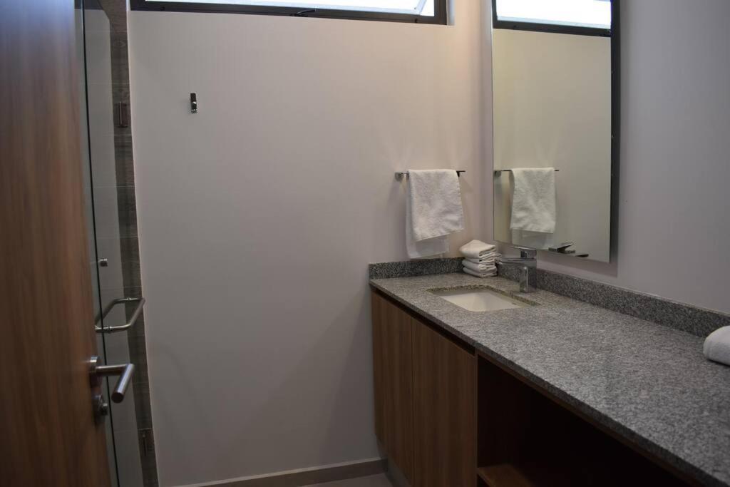 Mrw Duo 24 Spacious 3 Bedroom Apartment Guadalajara