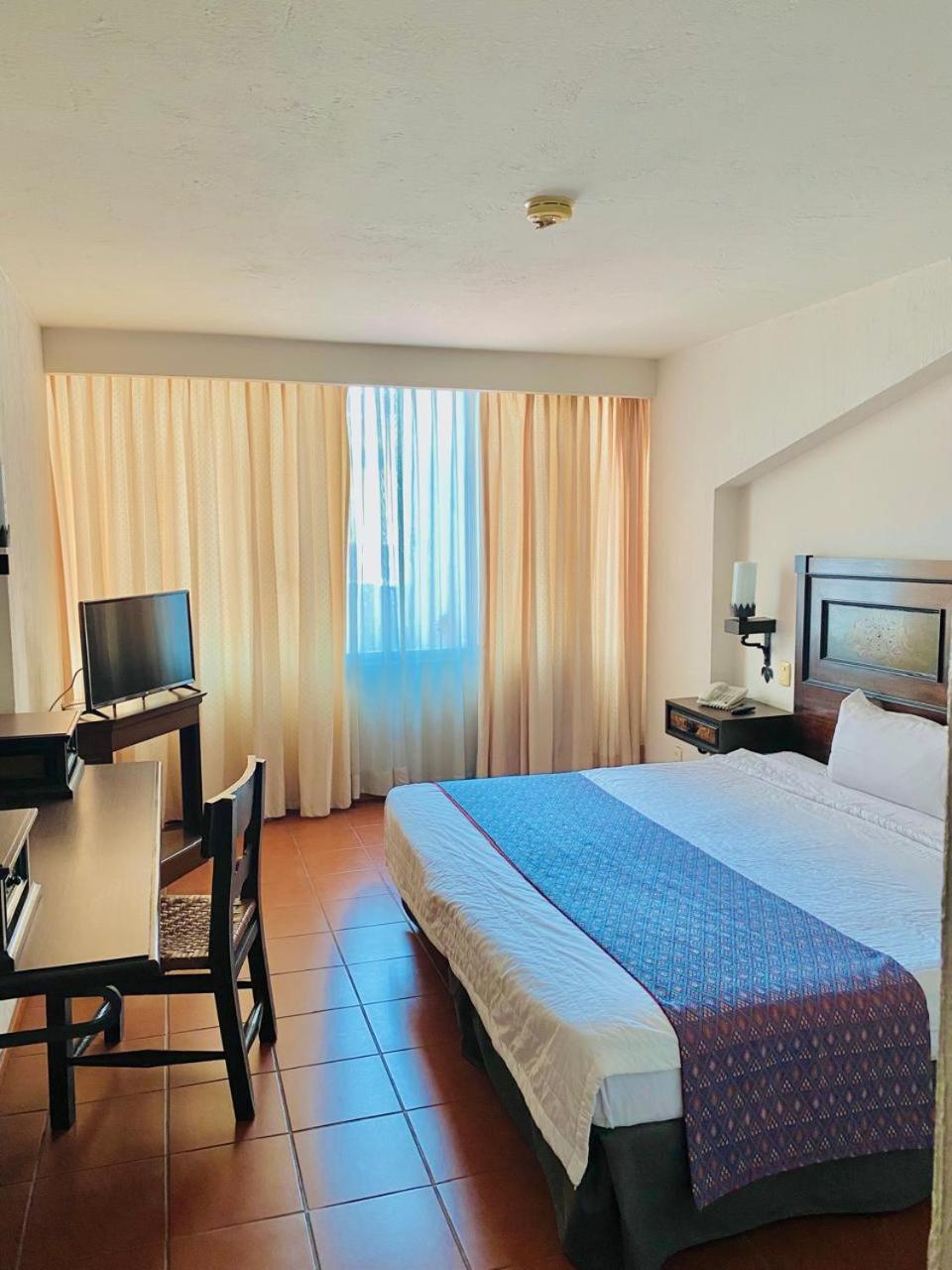 Fenix Hotel