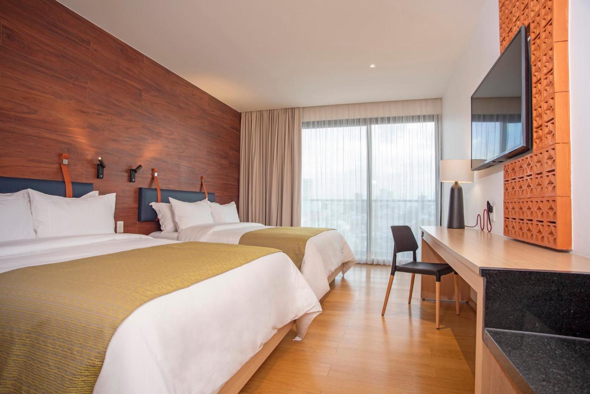 Voco Neruda By Ihg