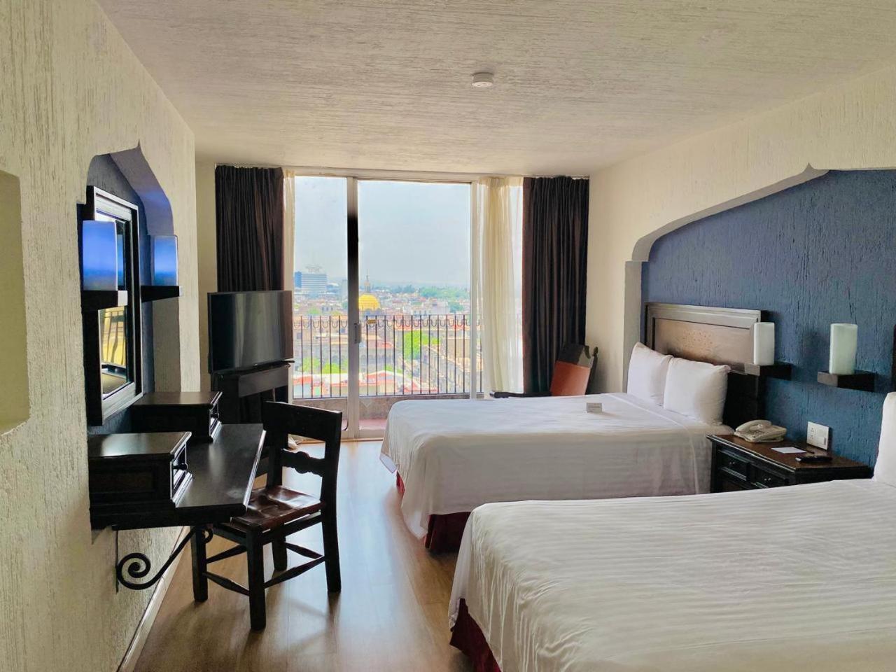 Hotel Fenix 4*