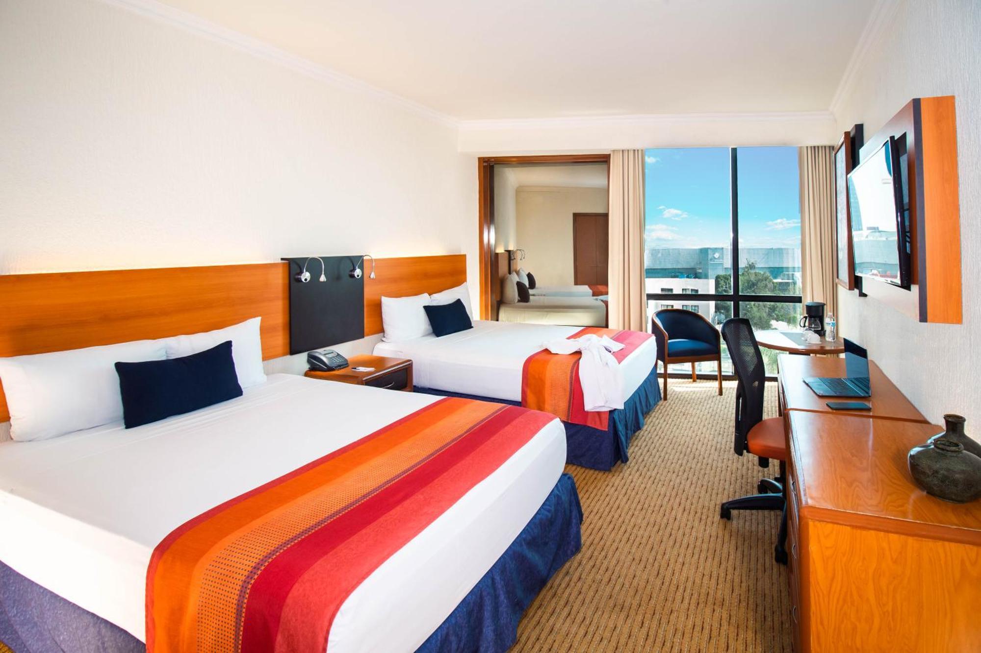 Hotel Plaza Expo