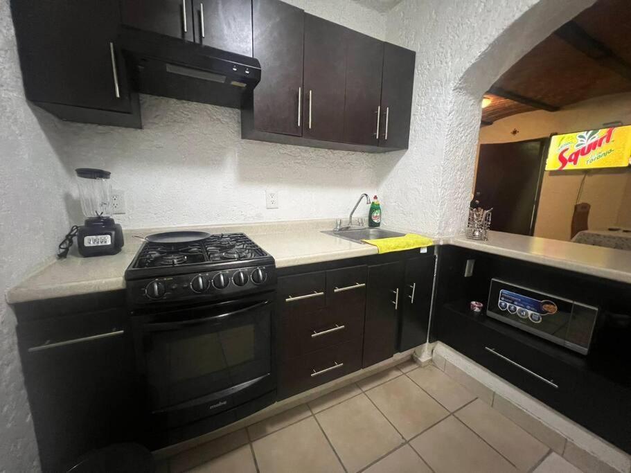 Dpto Consulado 3mns Plaza Andares 8 Minutos Apartment *