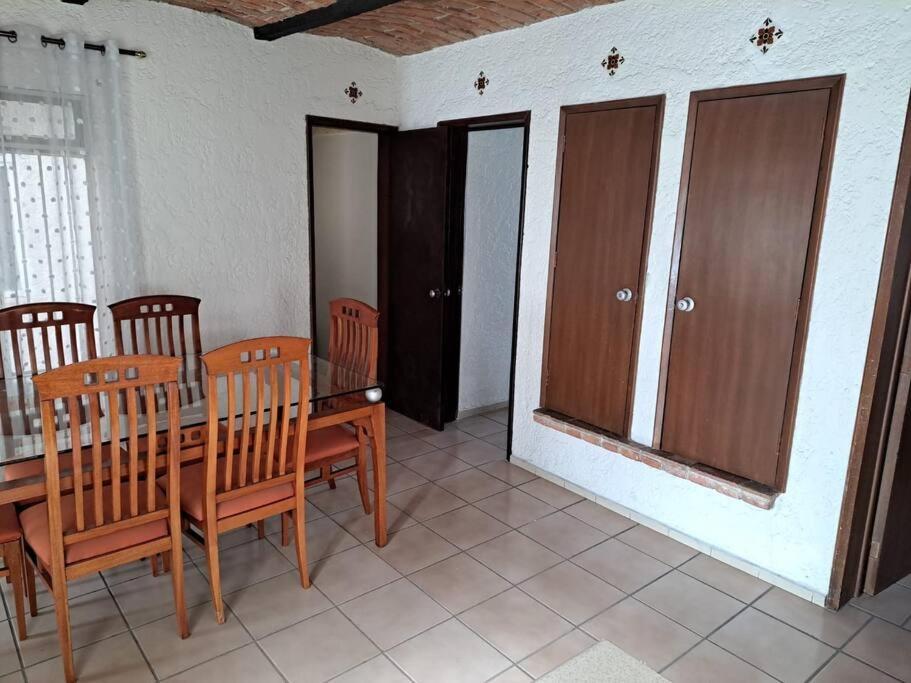 Dpto Consulado 3mns Plaza Andares 8 Minutos Apartment *