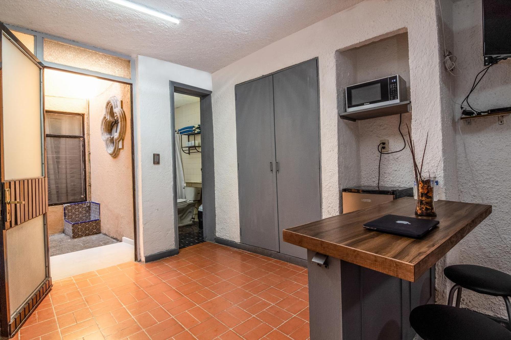 Sencillo Y Acogedor Estudio En Chapalita 02 Apartment *