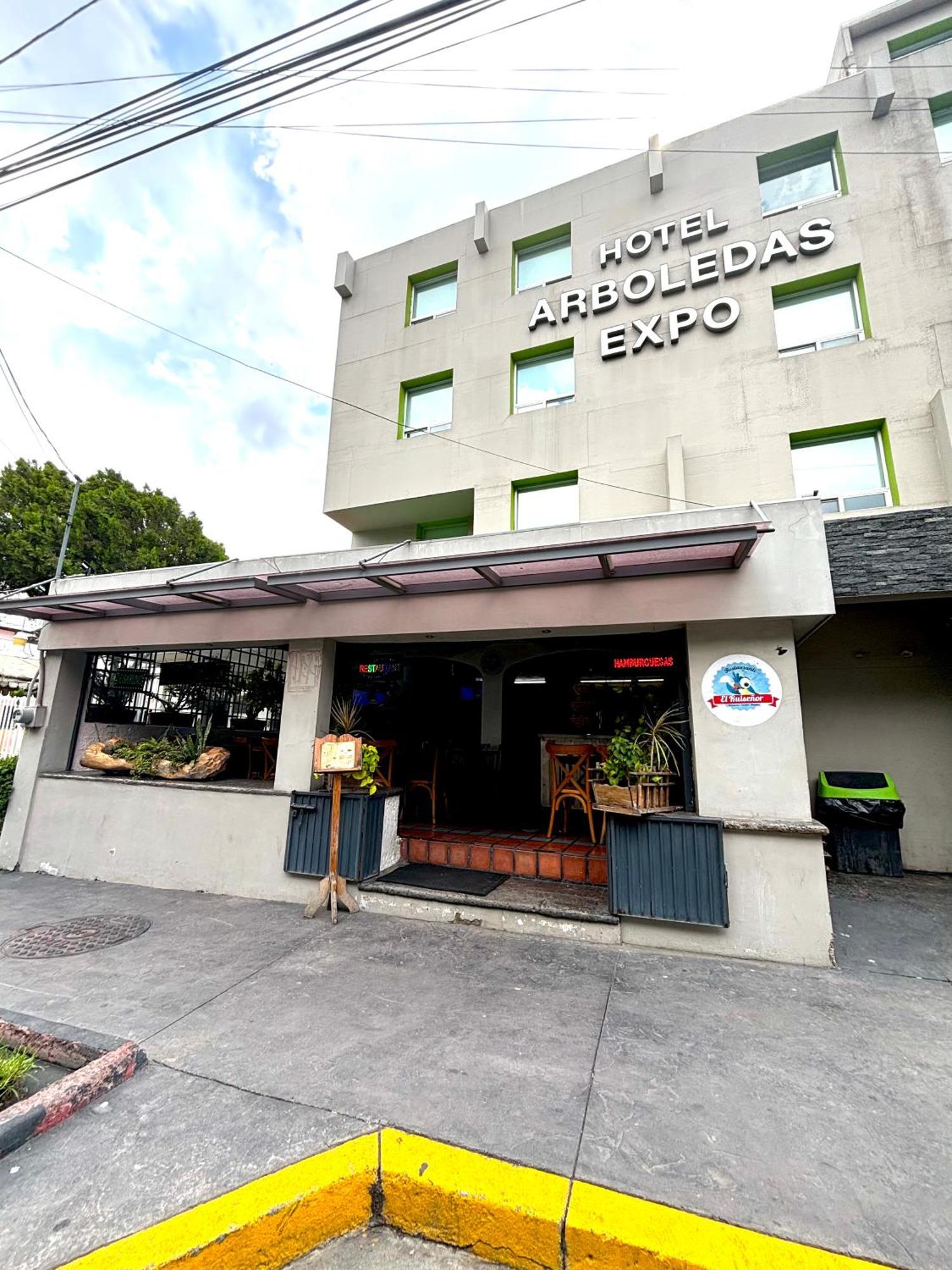 Arboledas Expo Hotel