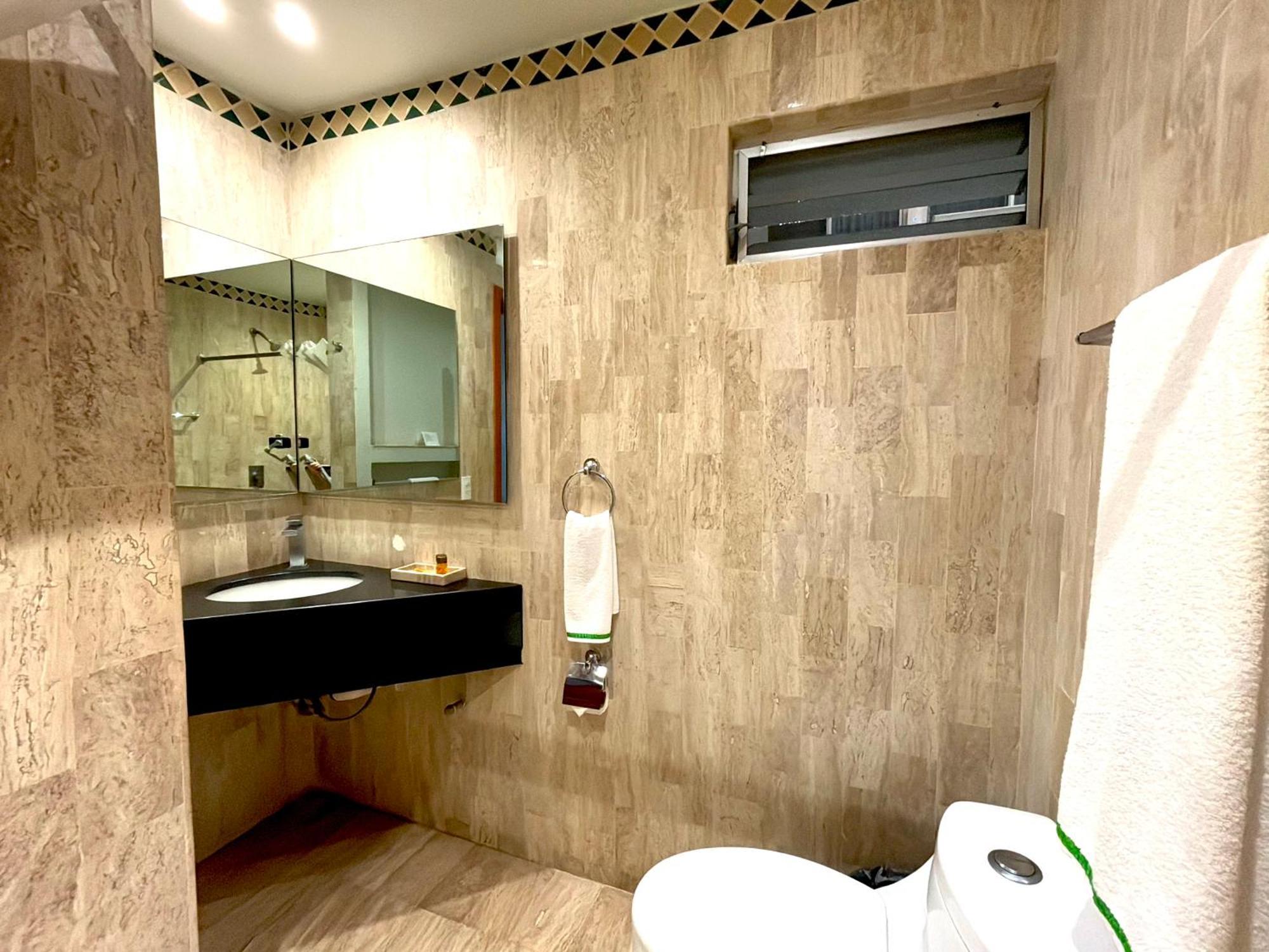 Arboledas Expo Hotel