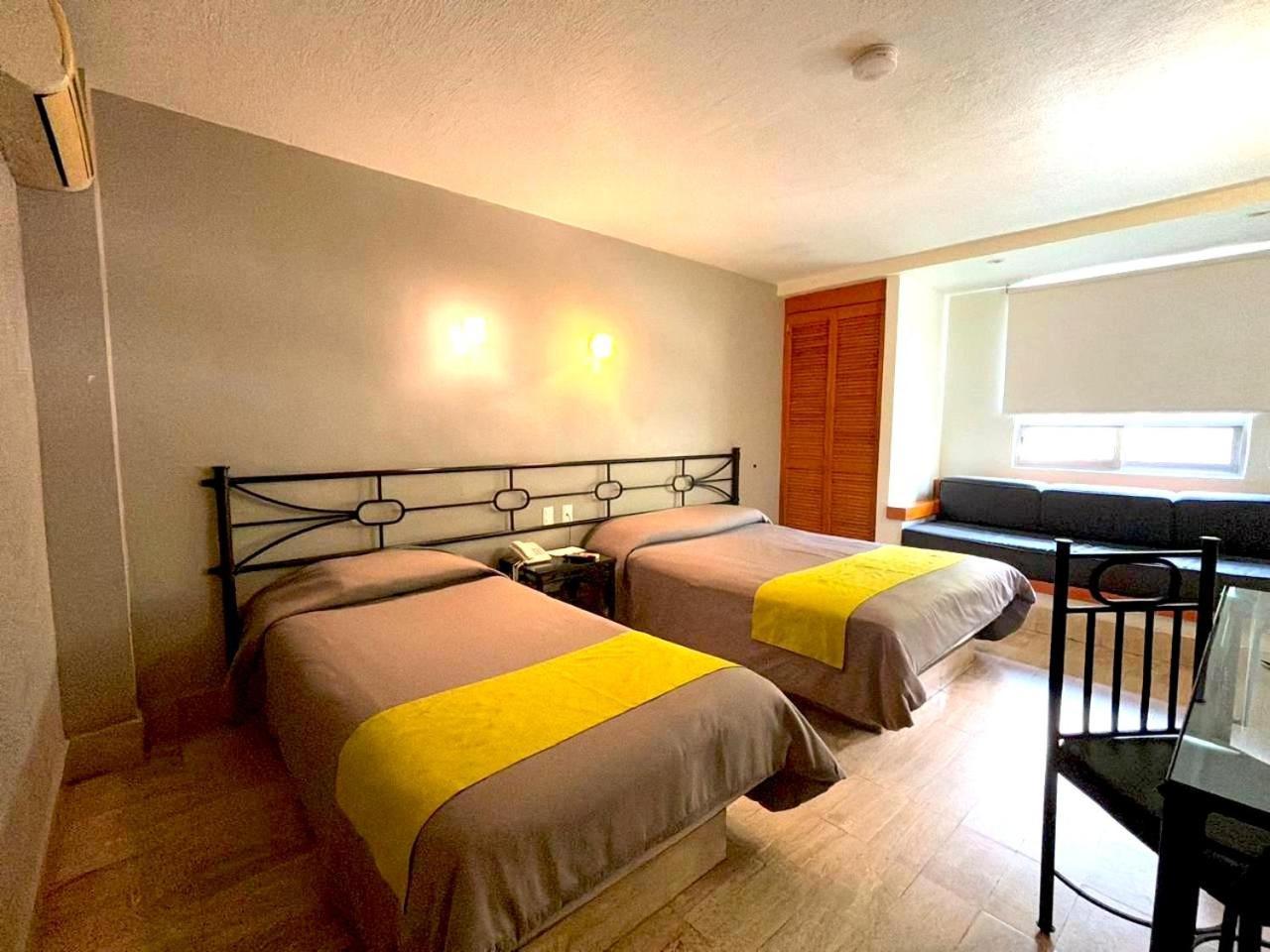 Arboledas Expo Hotel