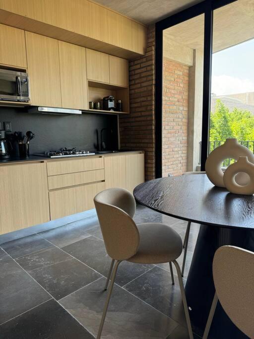 Encino By Pardela *