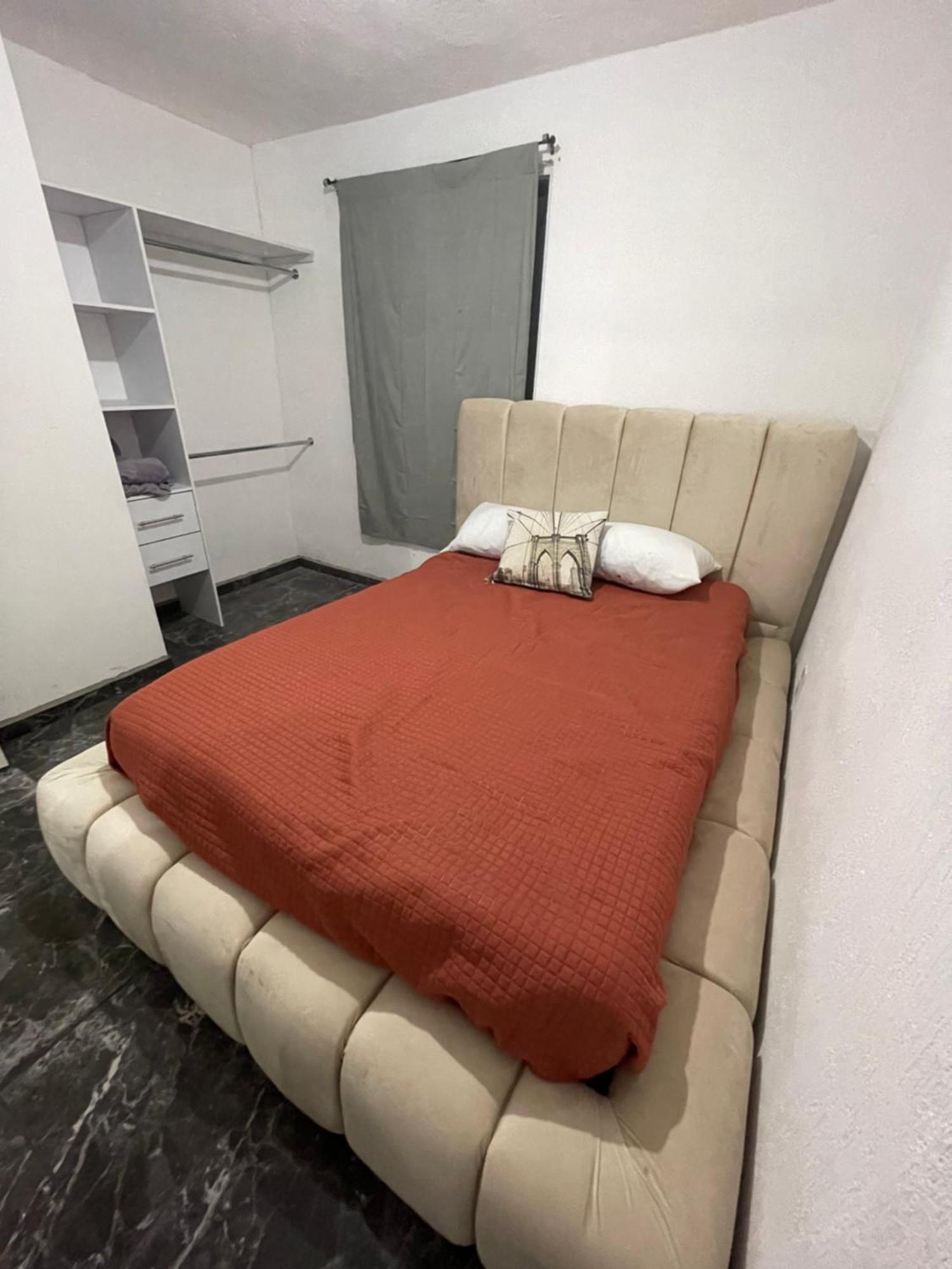 Hospedagem domiciliar Luna House *