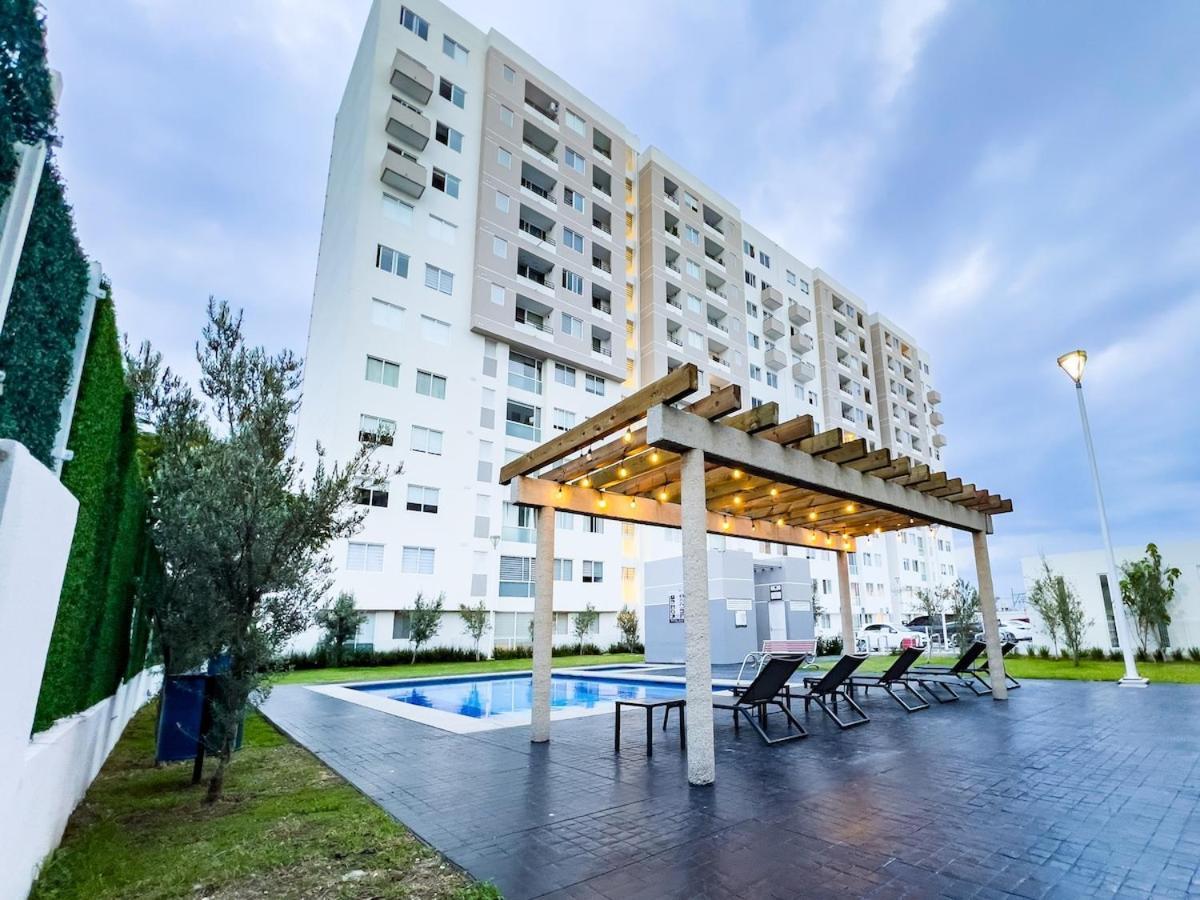 Apartment Modern 12th-floor Penthouse W 2 Balconies & Views Guadalajara