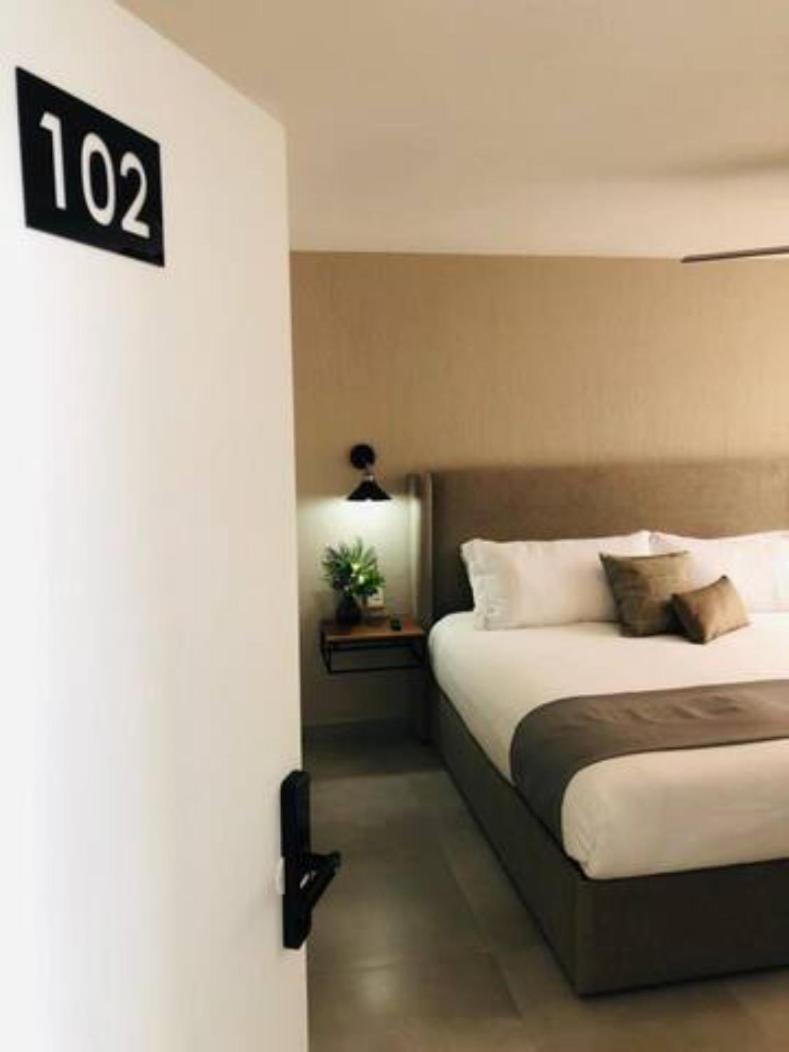 Urban Chapalita Aparthotel