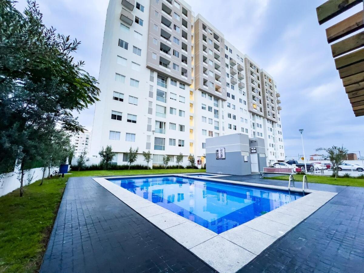 Modern 12th-floor Penthouse W 2 Balconies & Views * Guadalajara