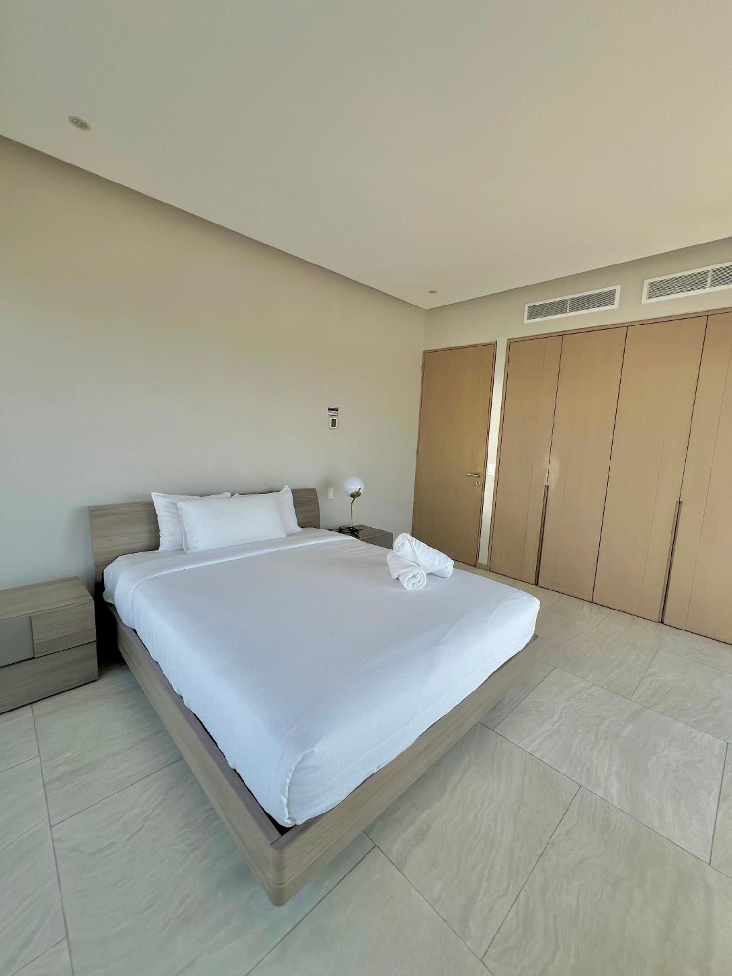 Park Life Aparthotel Guadalajara