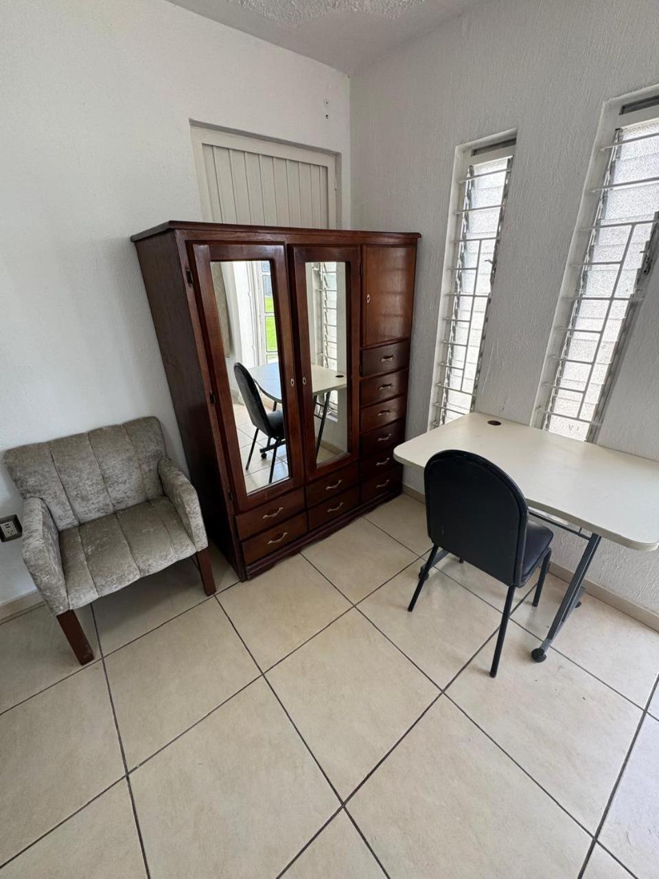 Departamento A 8 Min Aeropuerto Apartment Guadalajara