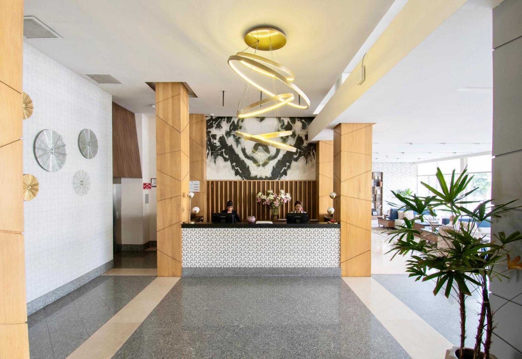 Velvet Plaza 4* Guadalajara
