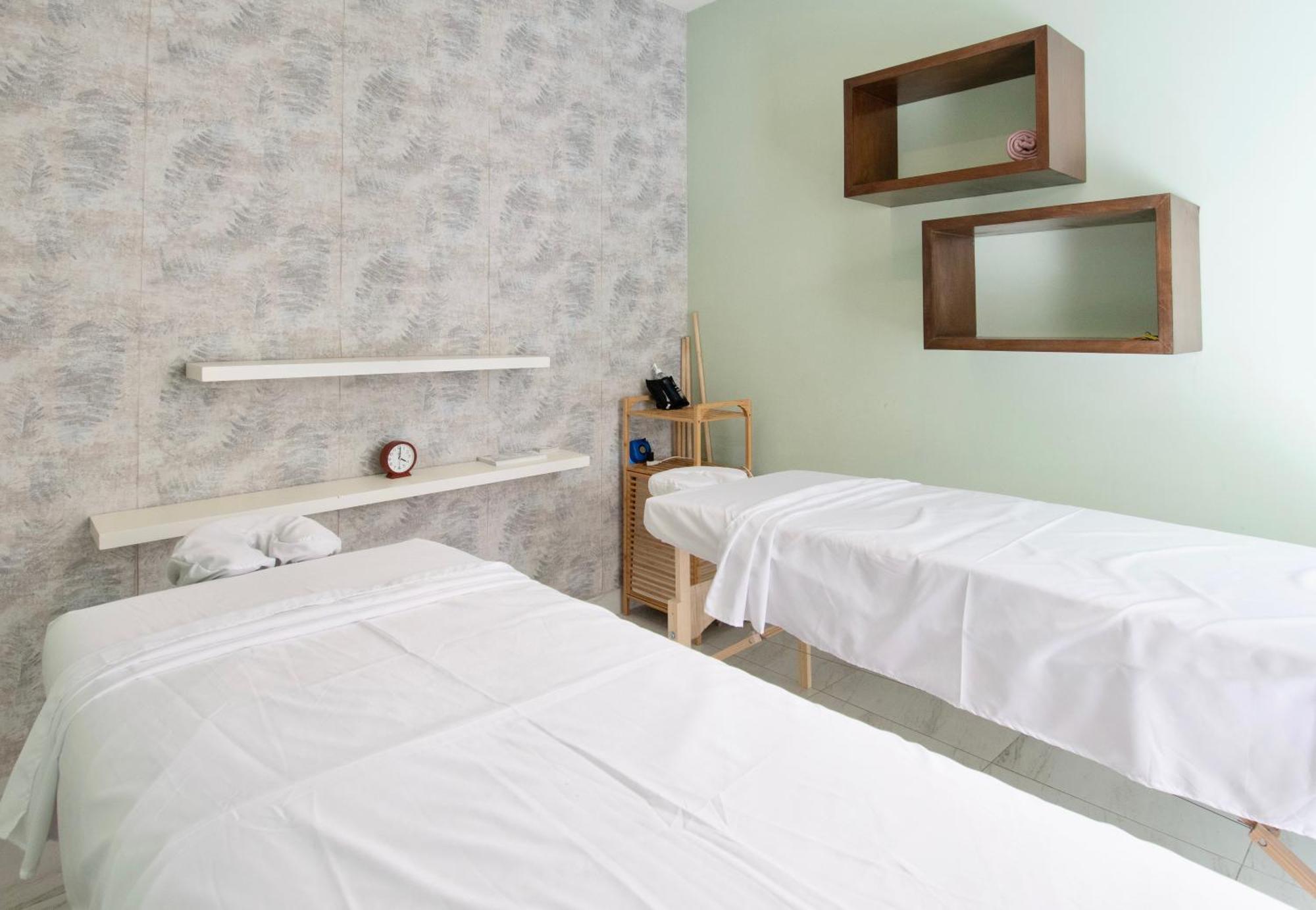 Hotel Velvet Plaza 4*