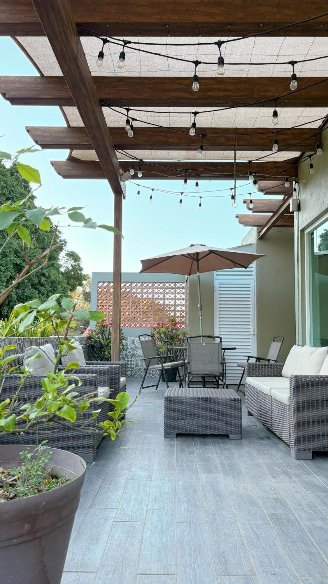 Penthouse Near Expo Apartment *