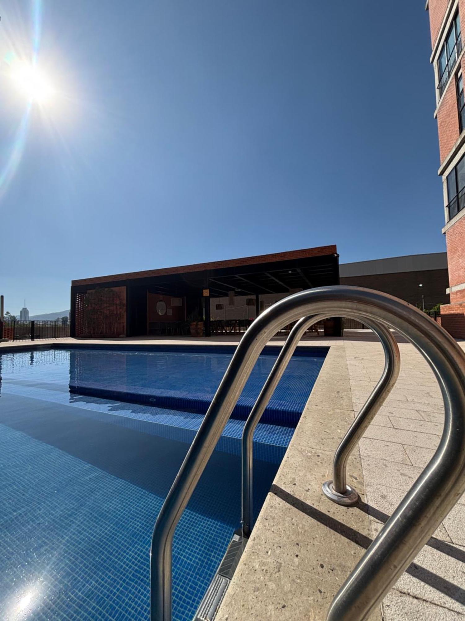 Departamento Residencial Con Alberca Y Gym Apartamento *