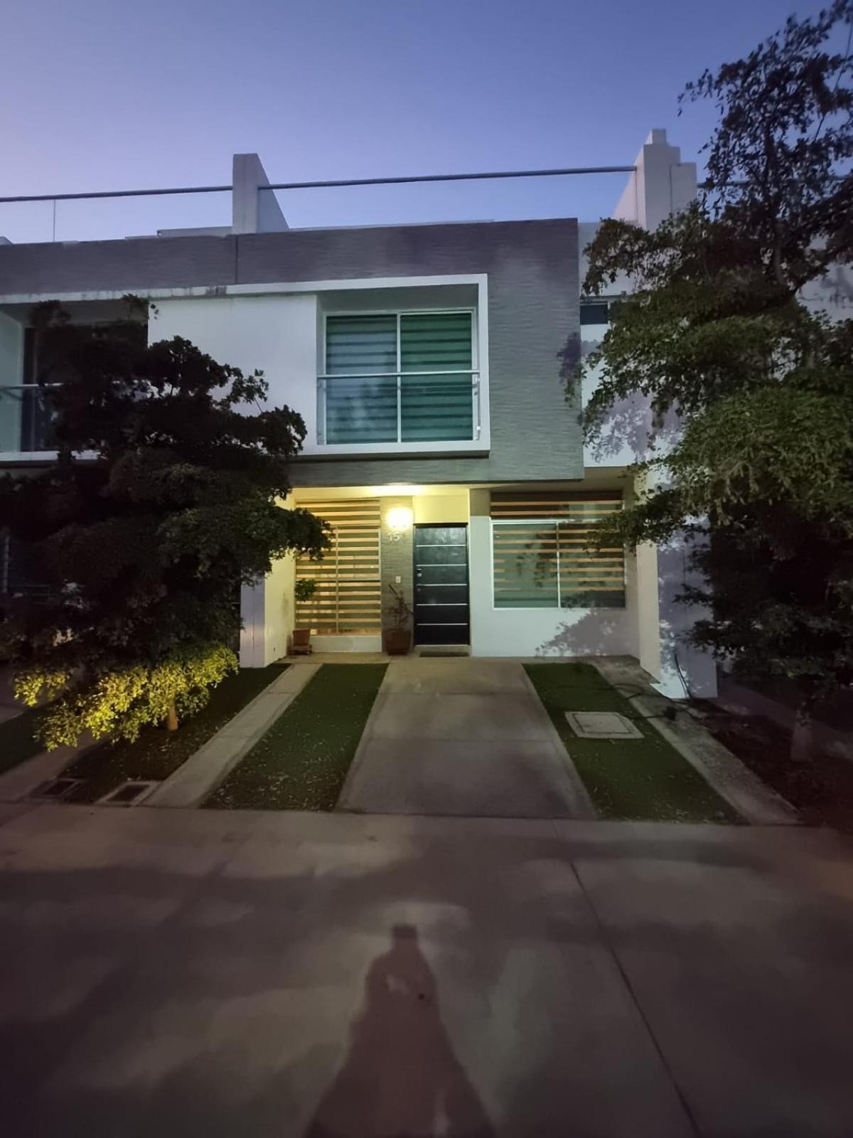 House With Air Conditioning And Pool Guadalajara