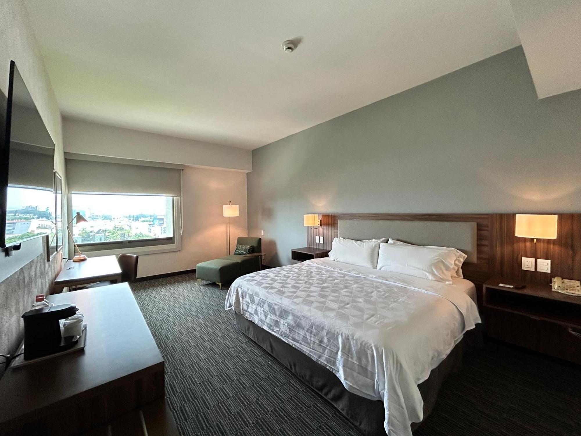 Select By Ihg Hotel