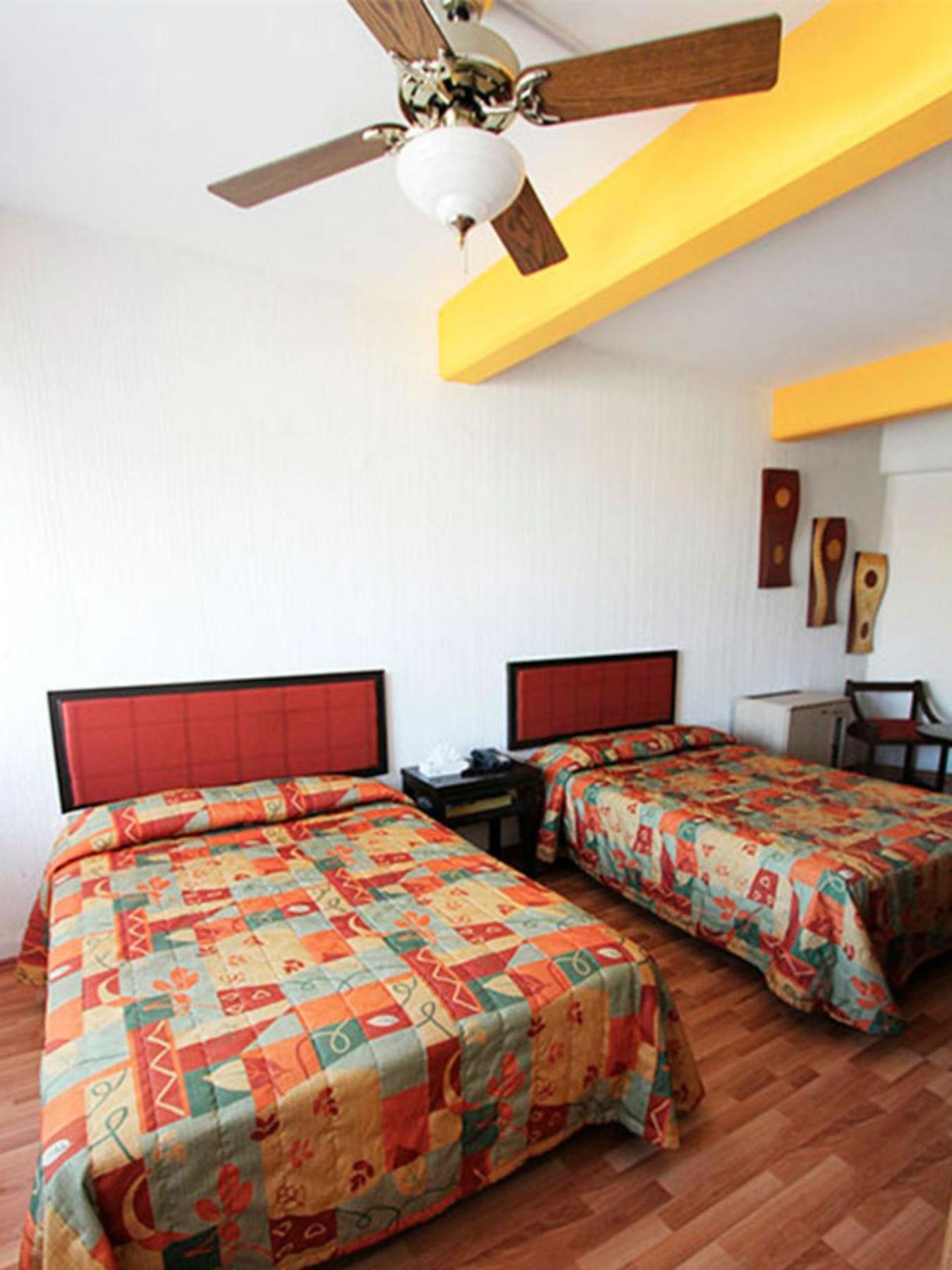 Nueva Galicia Hotel 3*