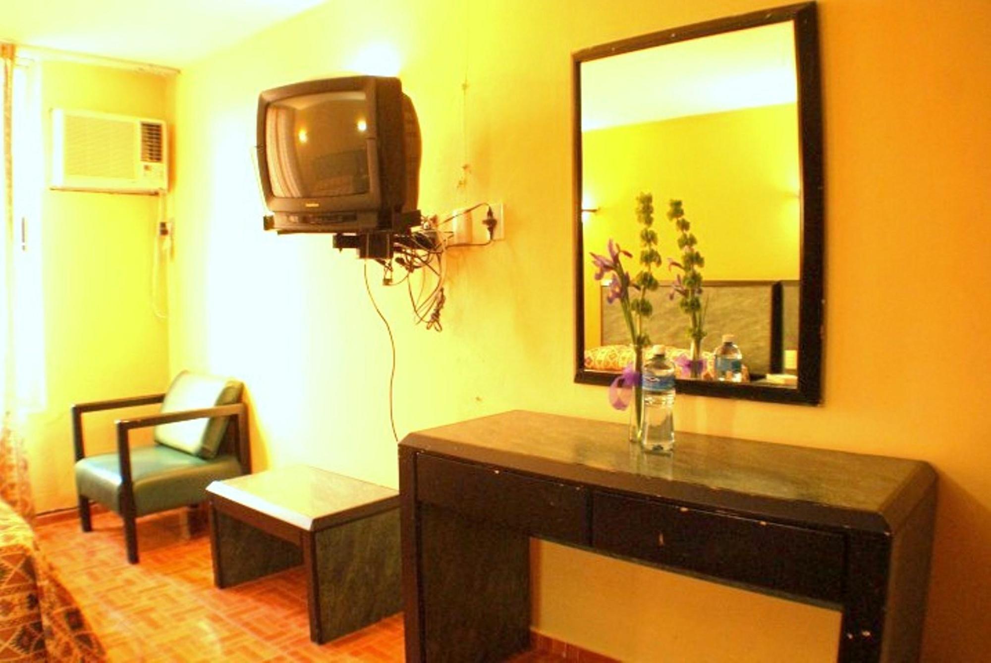 Hotel Universo