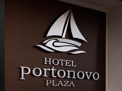 Portonovo Plaza Centro 3* Guadalajara