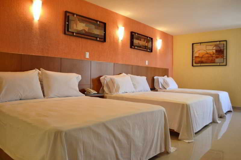 Hostalia Expo & Business Class 4* Guadalajara
