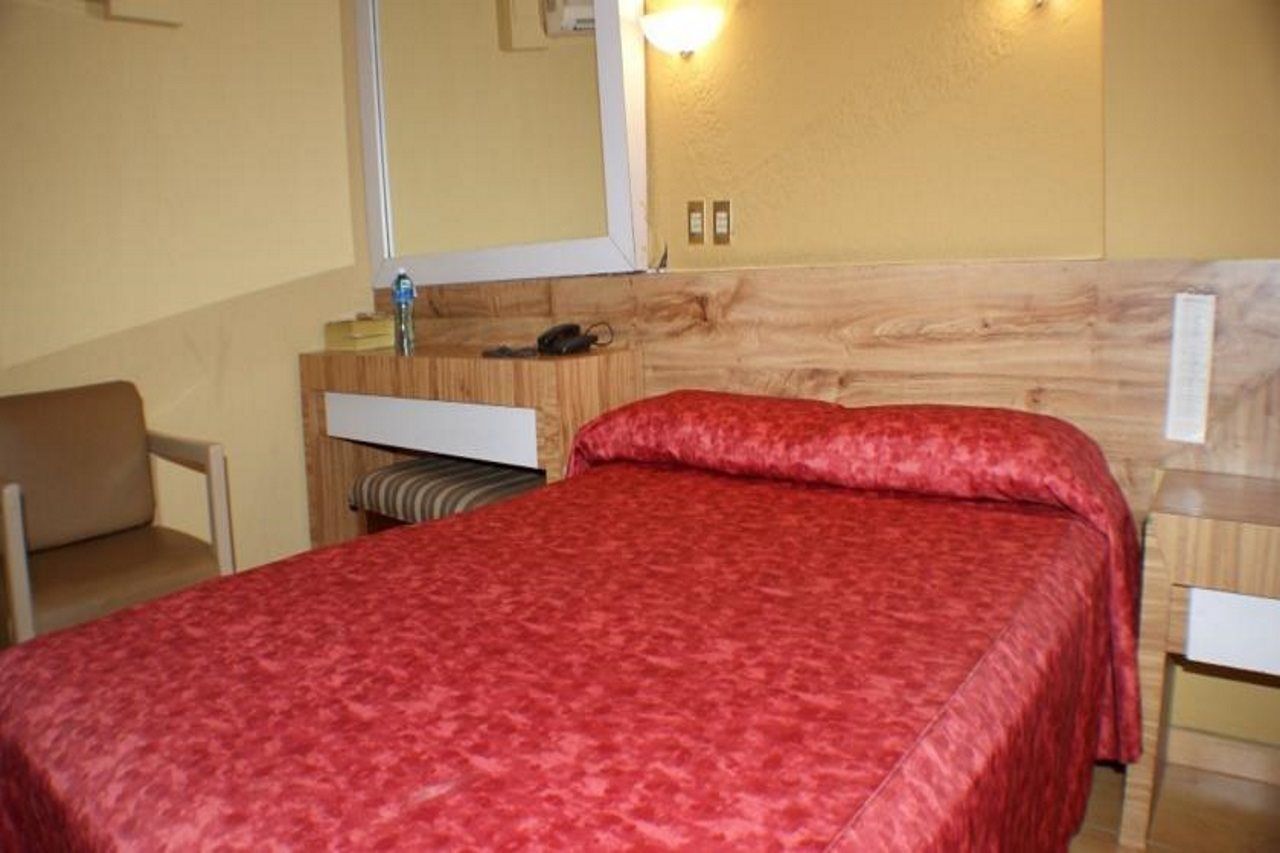 Hotel Universo