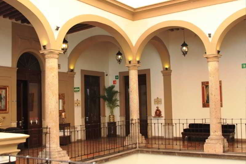 Casa Pedro Loza Hotel