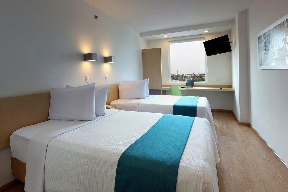 One Expo Hotel