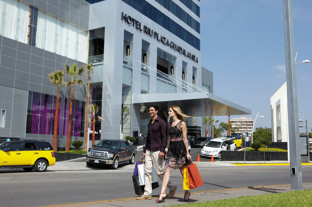 Hotel Riu Plaza
