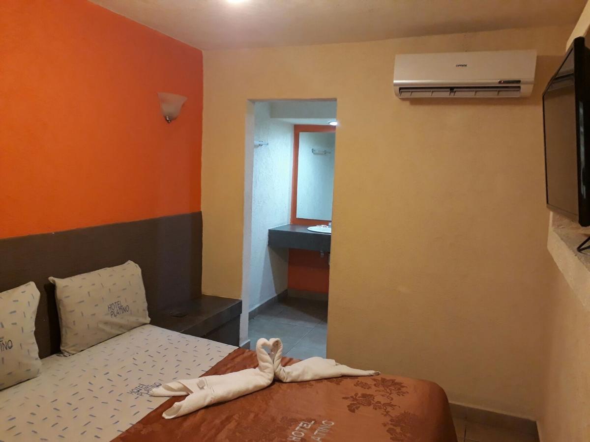 Hotel Platino