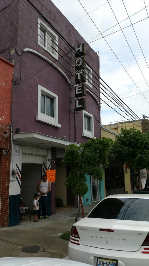 Platino Hotel *