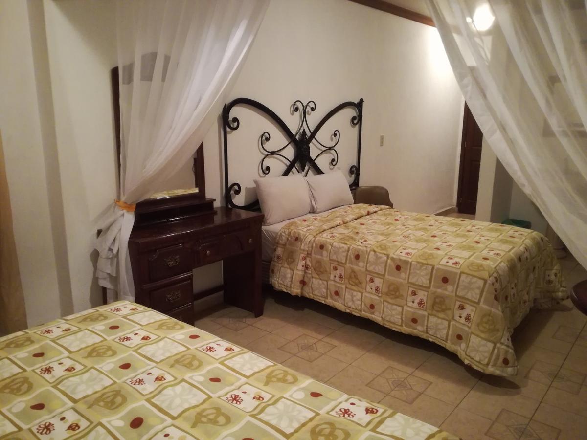 Hotel Estacion