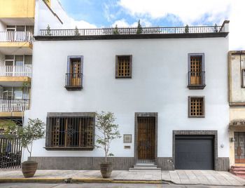 Casa Bruselas 2*