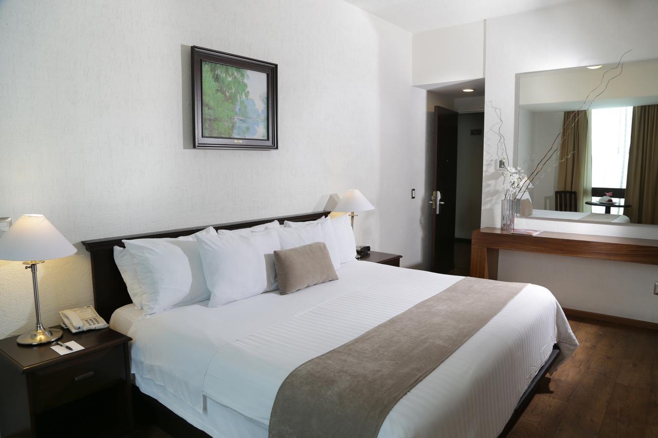 Meson Ejecutivo Minerva - Av Mexico Hotel