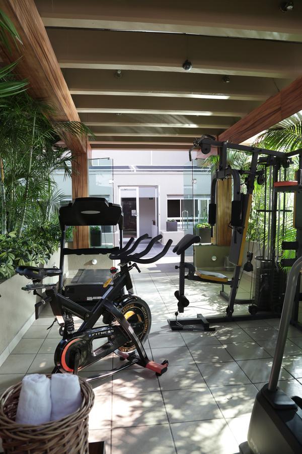 Meson Ejecutivo Minerva - Av Mexico Hotel 4*