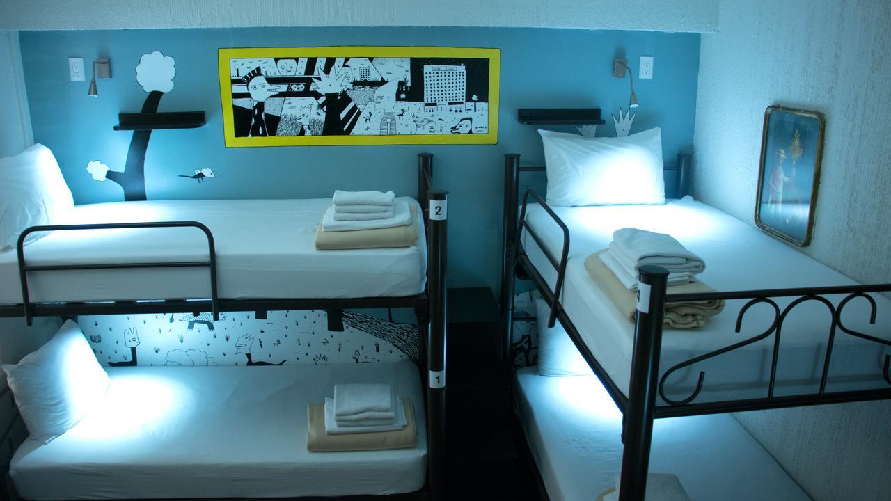 Hostel Fenix Beds