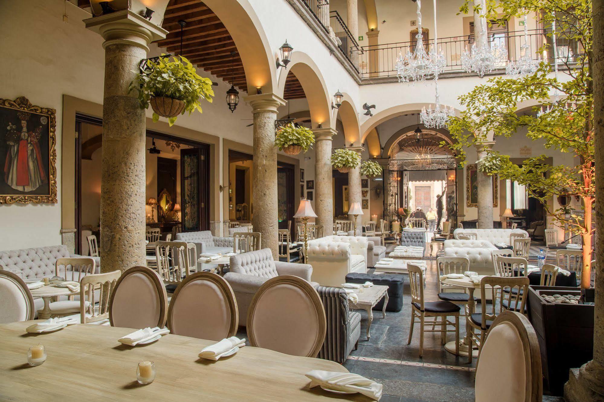 Casa Pedro Loza 4*